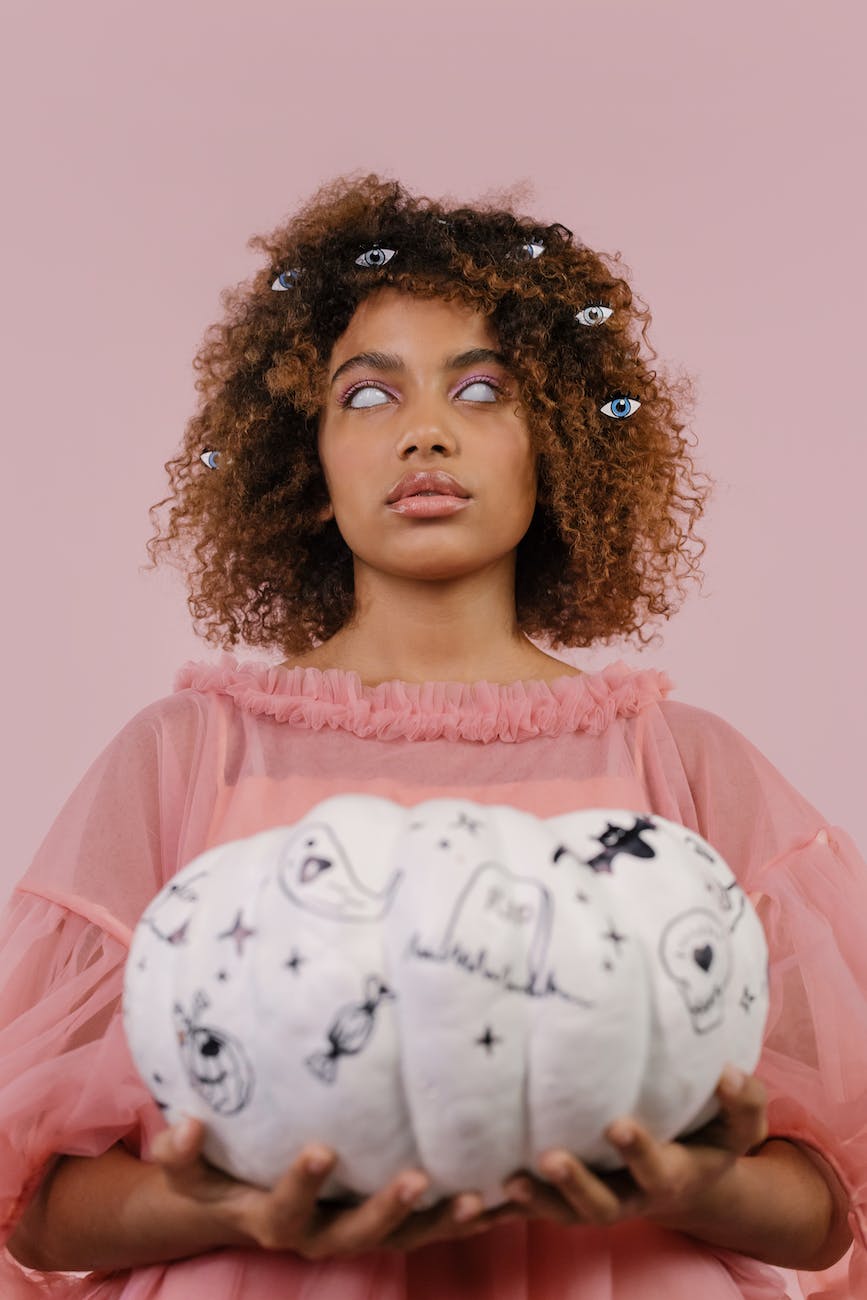 girl in pink and white hello kitty shirt